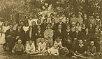 Horochw, 1931/1932 r. Koo Mionikw Przyrody w Szkole Powszechnej. Wrd nauczycieli: W. Bielec, Deszczwna, Janina Kotoska, Marian Stadnik, Perelmutter.