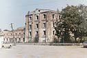 Winiowiec Nowy, miasto, 1998 r. Budynek mynu, w ktrym w grudniu 1943 r. 40 Polakw uzbrojonych w stare rosyjskie karabiny bronio si przed dwukrotnie liczniejszym, dobrze uzbrojonym oddziaem UPA.