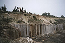 Janowa Dolina, 2002 r. Pozostałości po przedwojennych Państwowych Kamieniołomach.