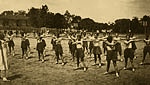 Ostróg nad Horyniem, pierwsza połowa lat 30-tych. Święto wychowania fizycznego na boisku Seminarium Nauczycielskiego (później przekształconego w Liceum Pedagogiczne).